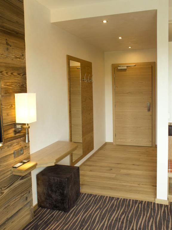Alpenflair Hotel บุคโลเออ ภายนอก รูปภาพ